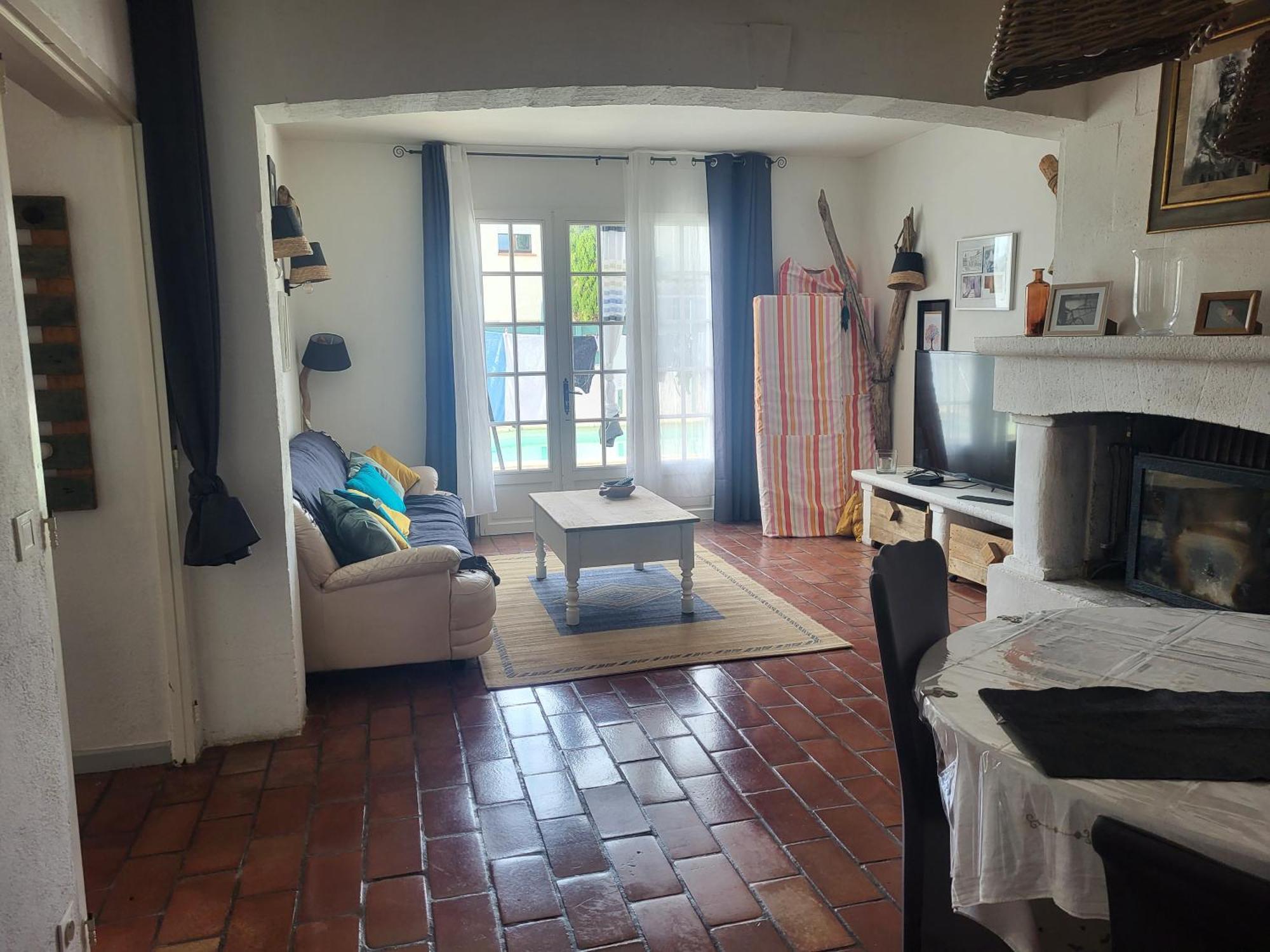 Maison Au Calme Sur Arles Villa Buitenkant foto