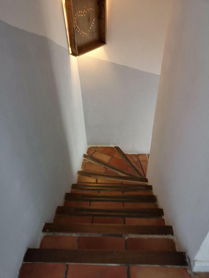 Maison Au Calme Sur Arles Villa Buitenkant foto